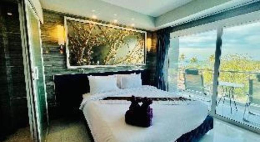The Globe Hotel, Bar & Restaurant Pattaya Exterior foto